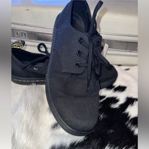 Dr. Marten AirWair Santanita Women’s Canvas Casual Shoes 9 Tennis